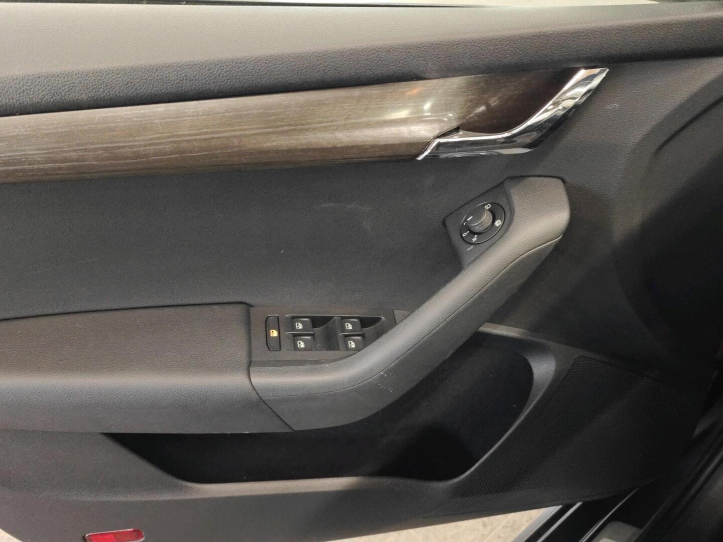 SKODA Octavia 2015