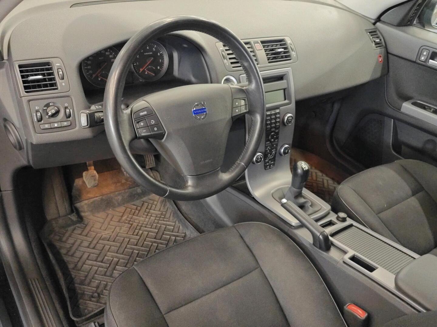 VOLVO V50 2008
