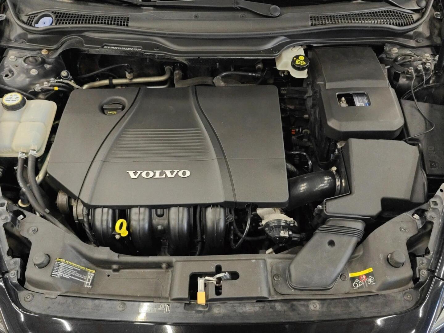 VOLVO V50 2008