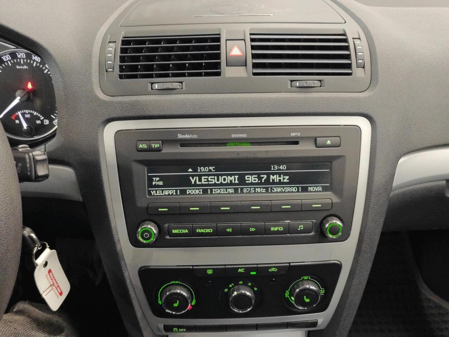 SKODA Octavia 2010