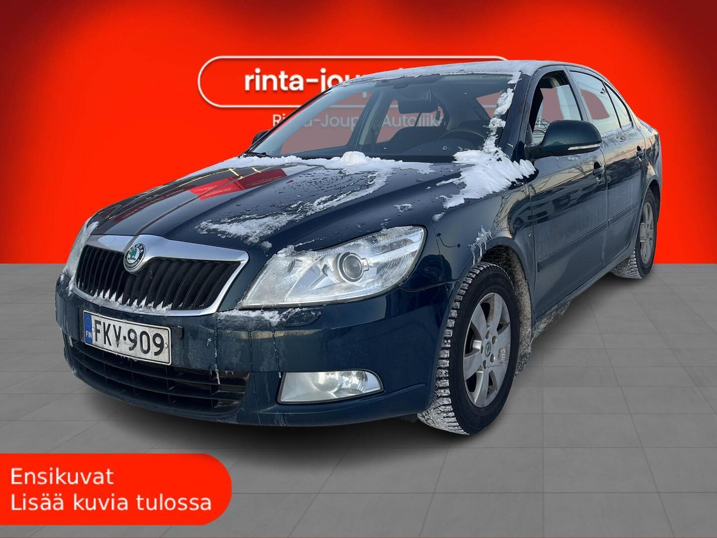 SKODA Octavia 2012