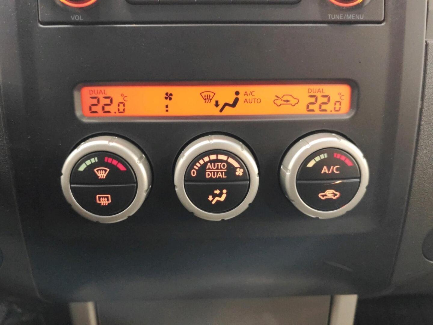 NISSAN Pathfinder 2013