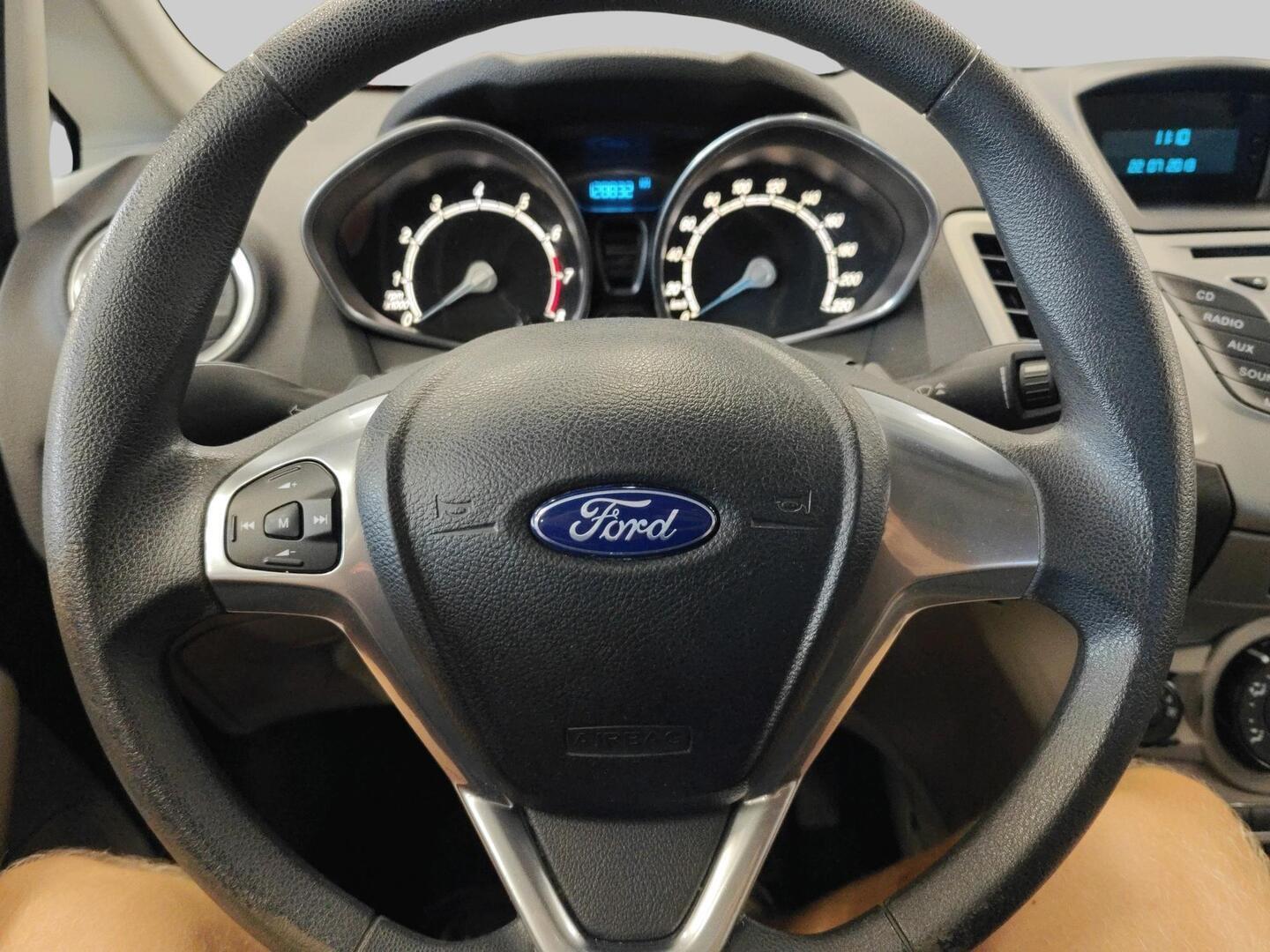 FORD Fiesta 2013