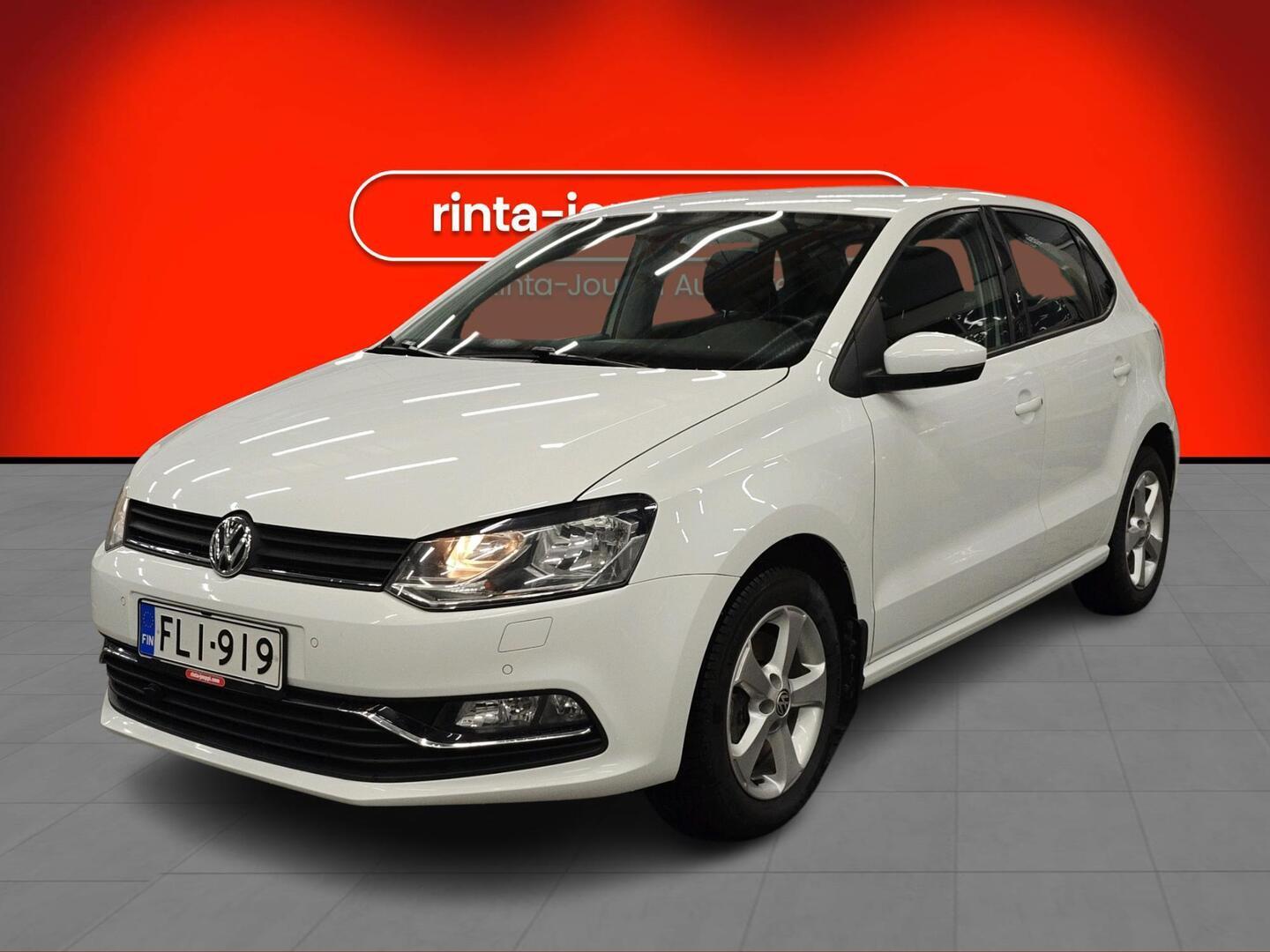 VOLKSWAGEN Polo 2015