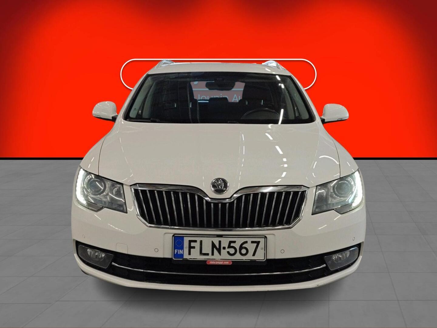 SKODA Superb 2014