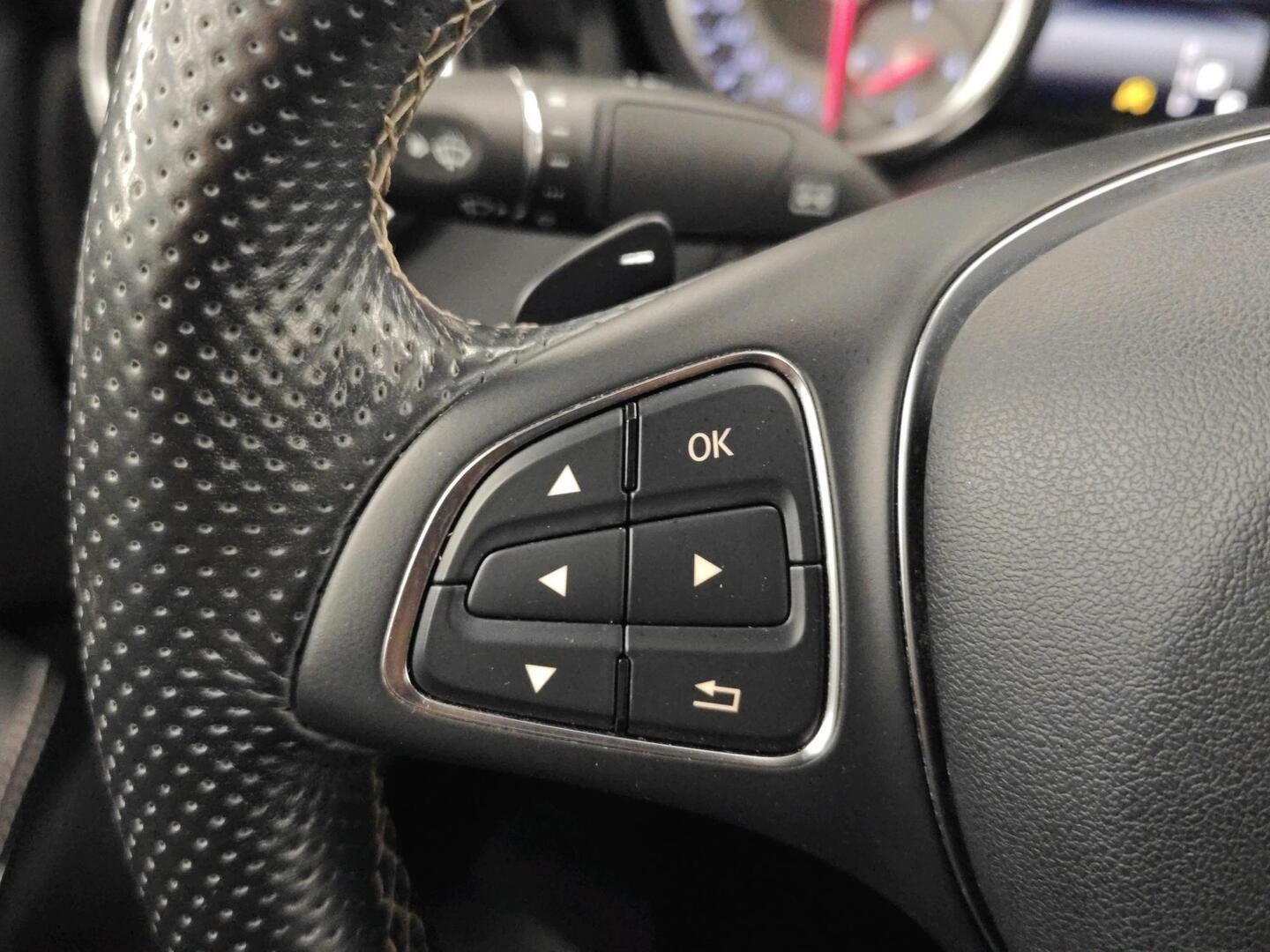 MERCEDES-BENZ CLA 2016