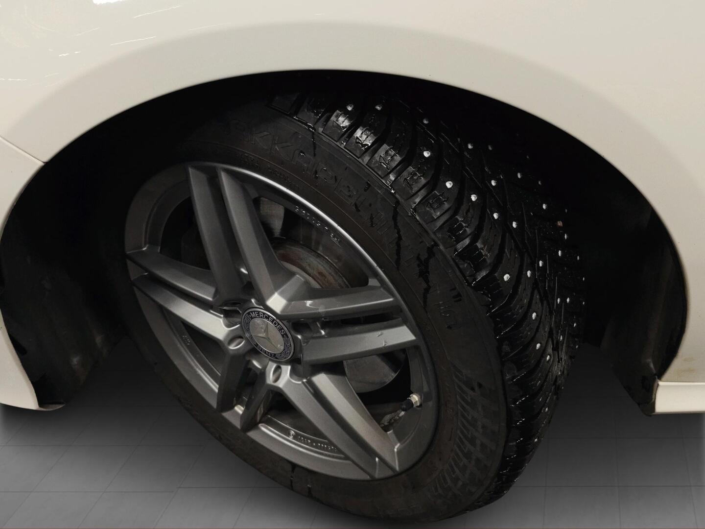 MERCEDES-BENZ CLA 2016