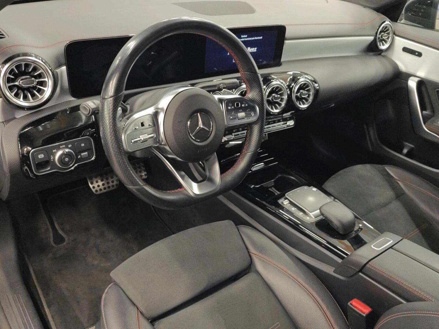 MERCEDES-BENZ CLA 2021