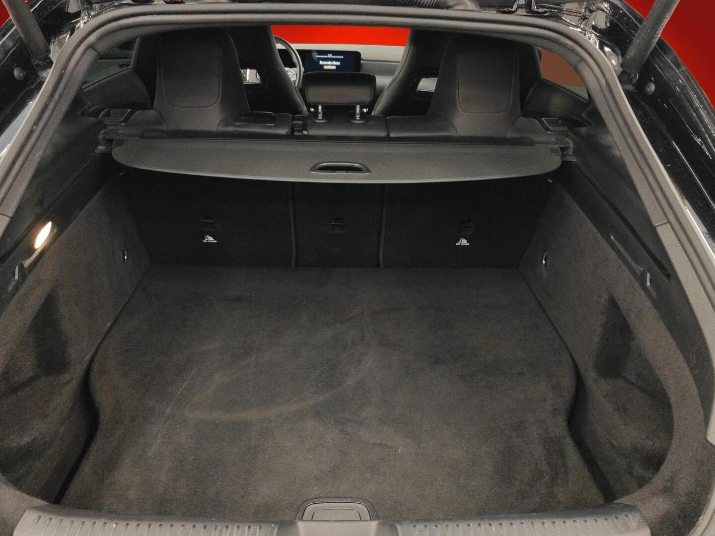 MERCEDES-BENZ CLA 2021