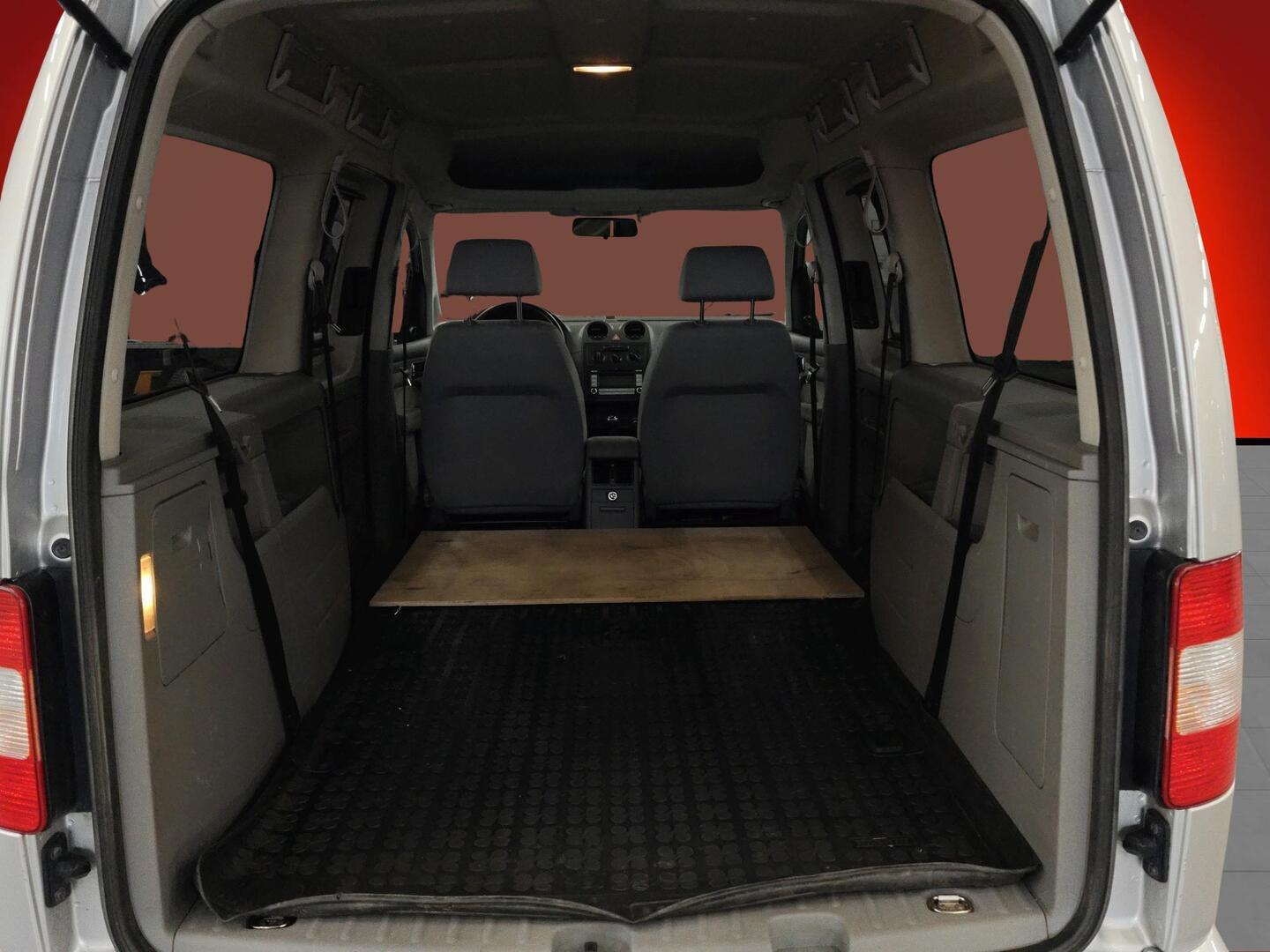VOLKSWAGEN CADDY 2009