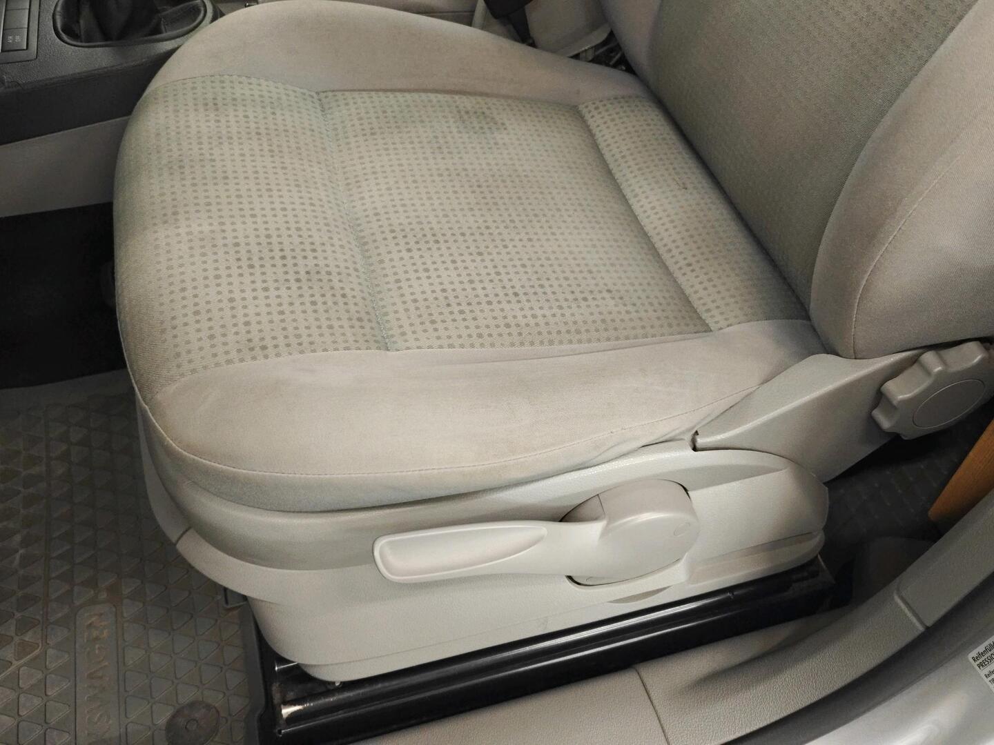 VOLKSWAGEN CADDY 2009