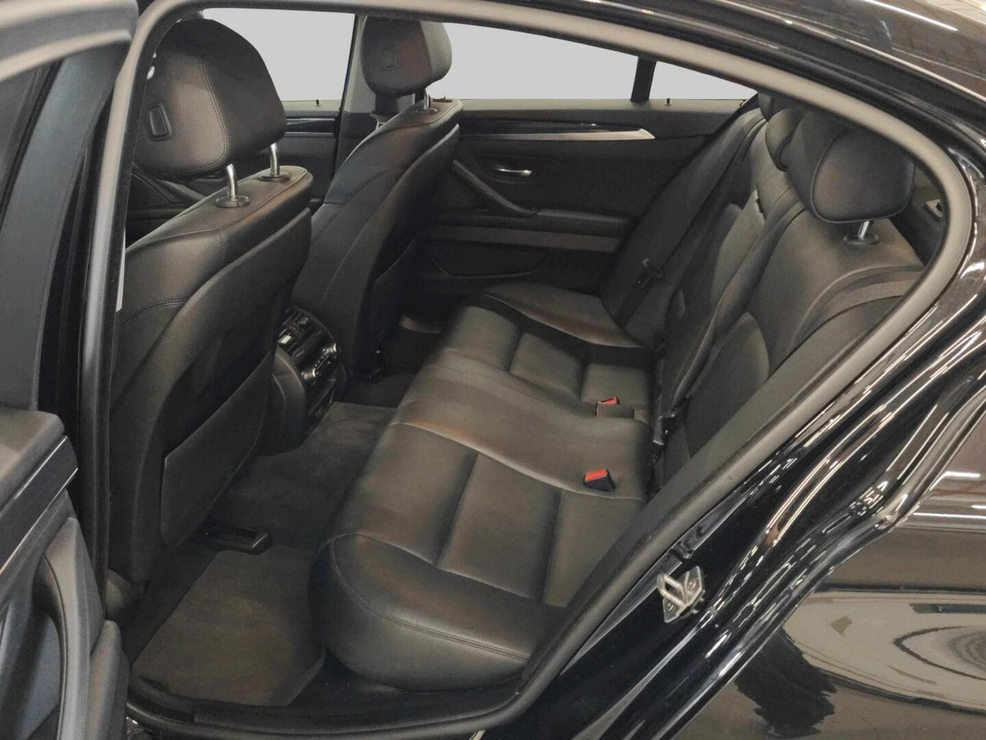 BMW 520 2016