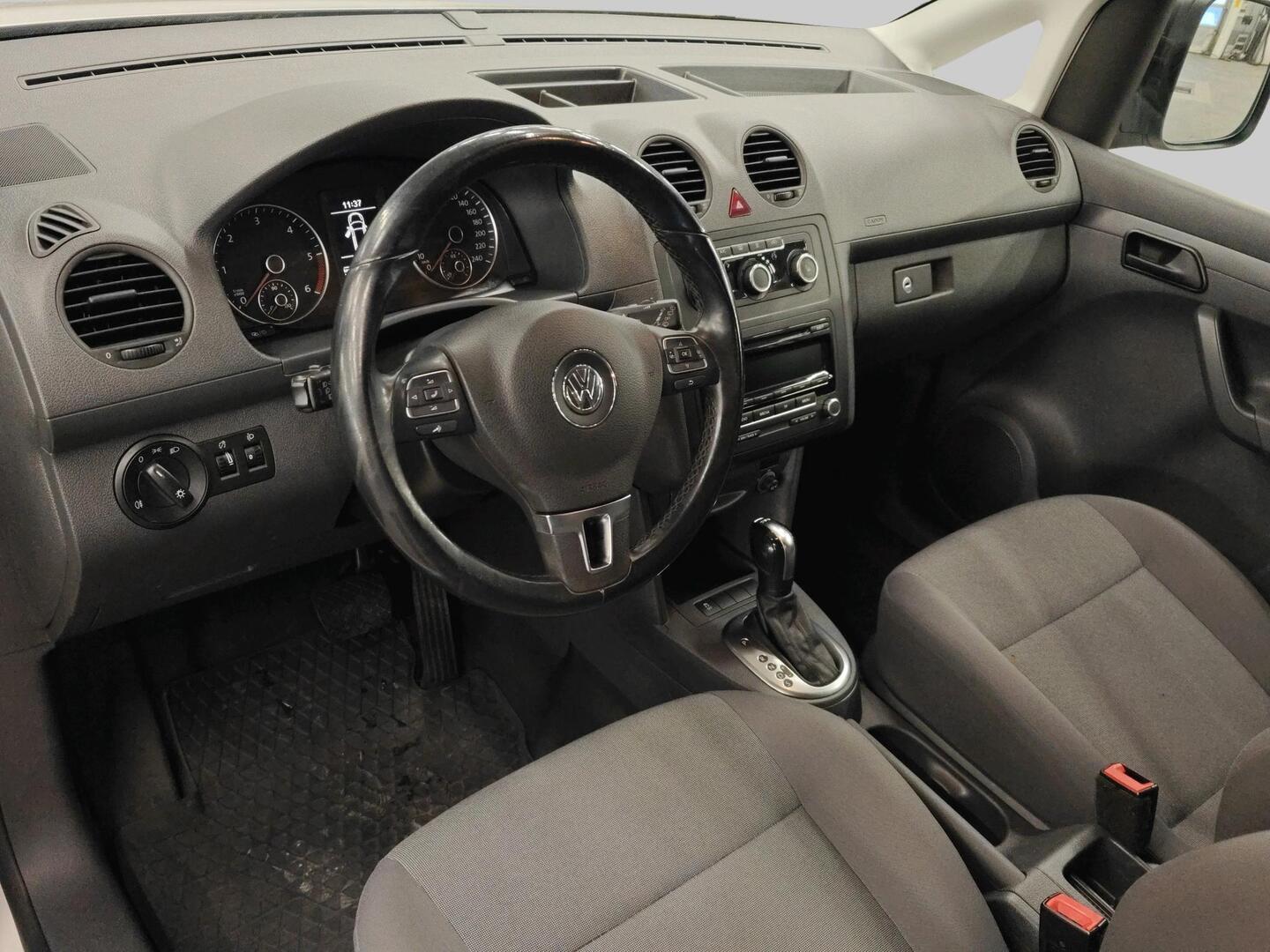 VOLKSWAGEN Caddy Maxi 2015