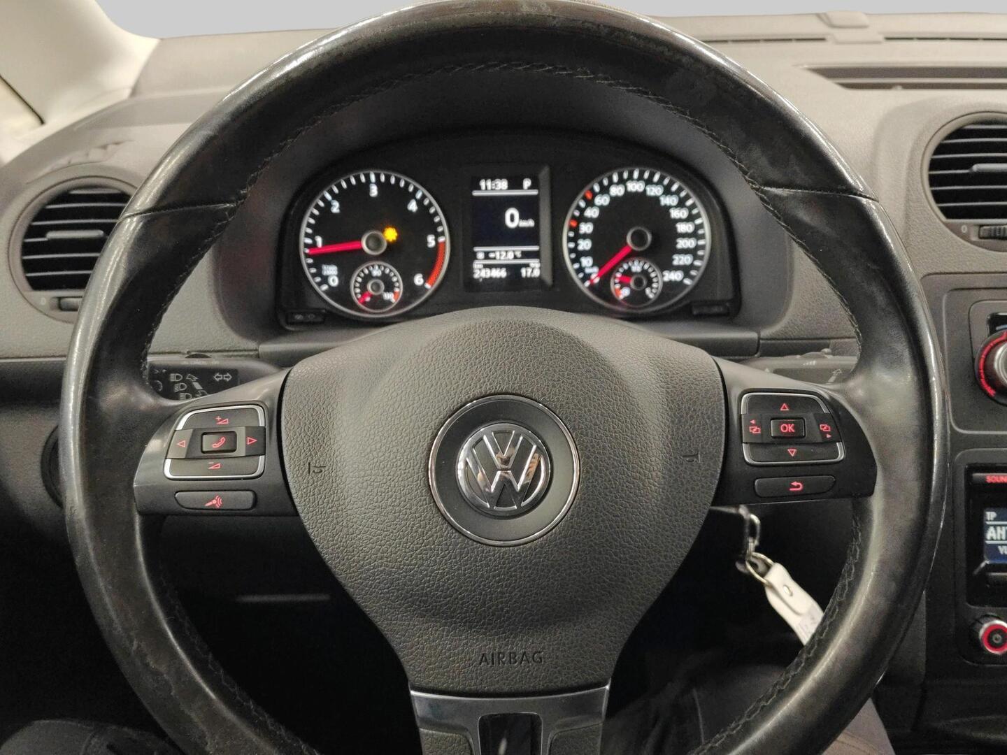 VOLKSWAGEN Caddy Maxi 2015