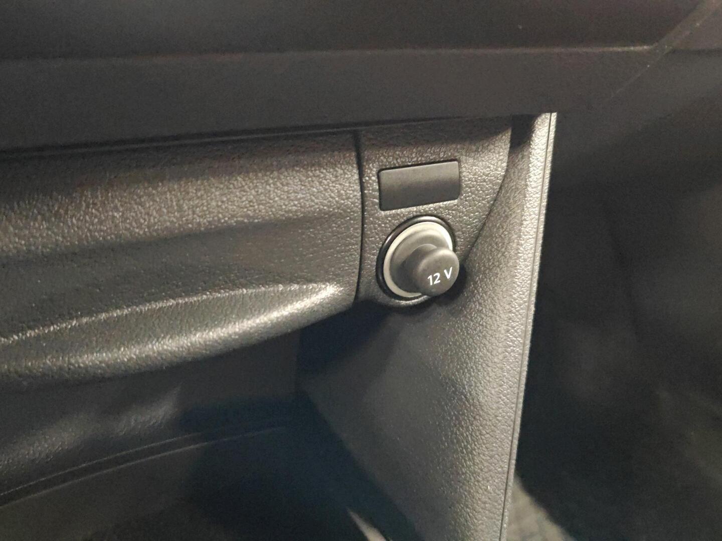 VOLKSWAGEN Caddy Maxi 2015