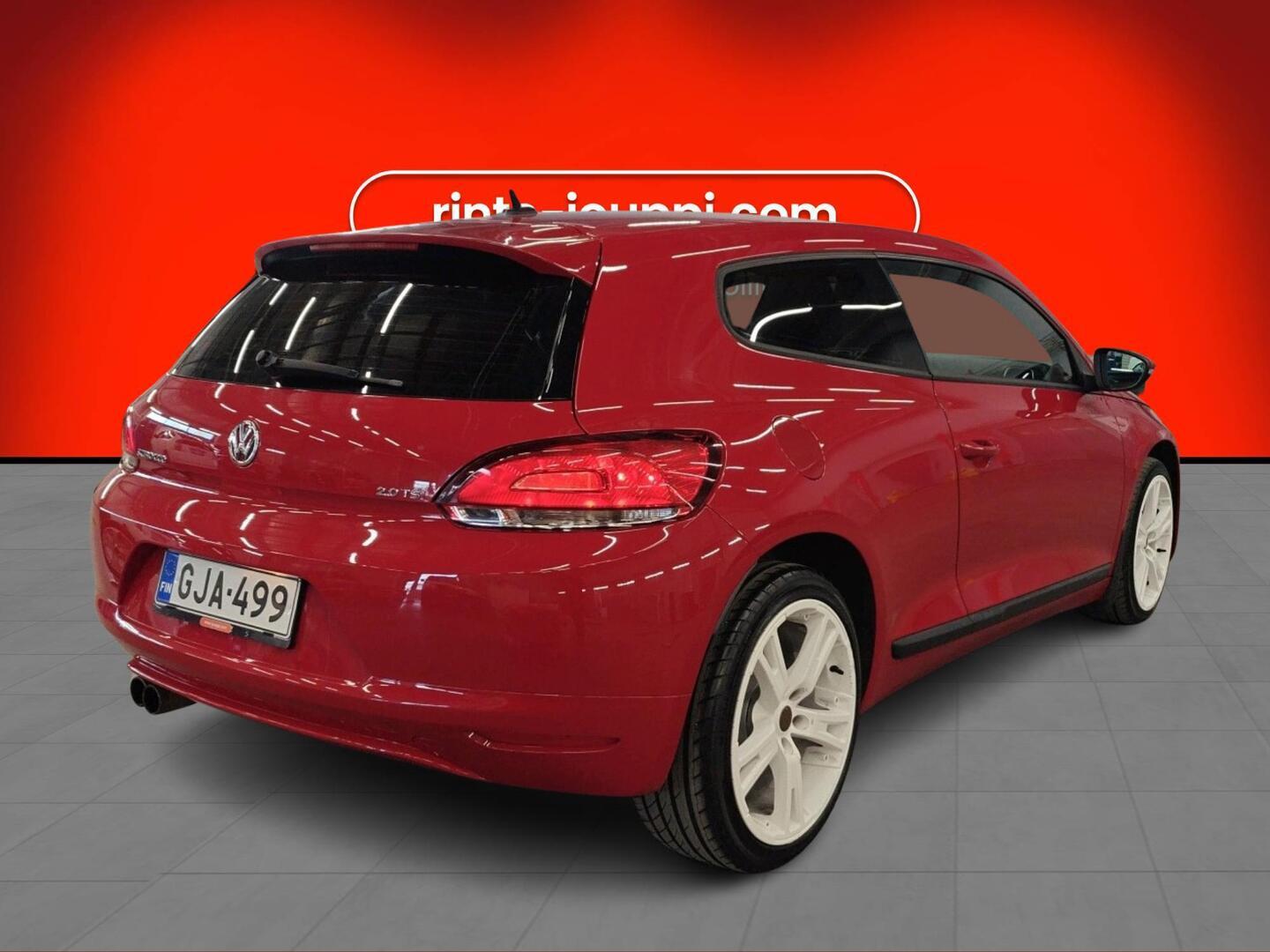 VOLKSWAGEN Scirocco 2010