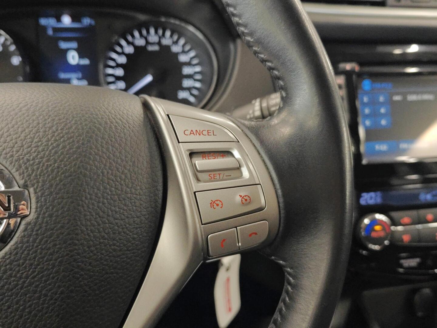 NISSAN Qashqai 2016