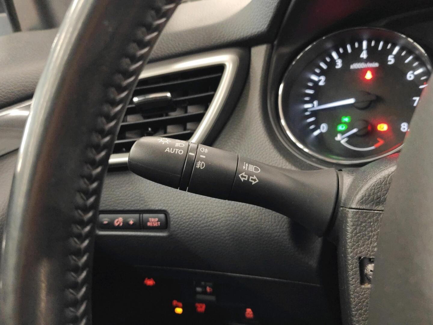 NISSAN Qashqai 2016