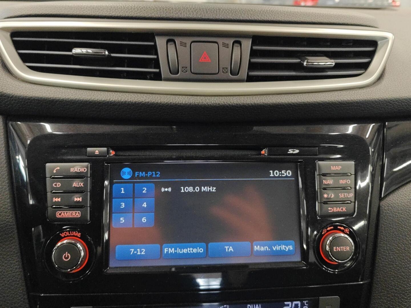 NISSAN Qashqai 2016