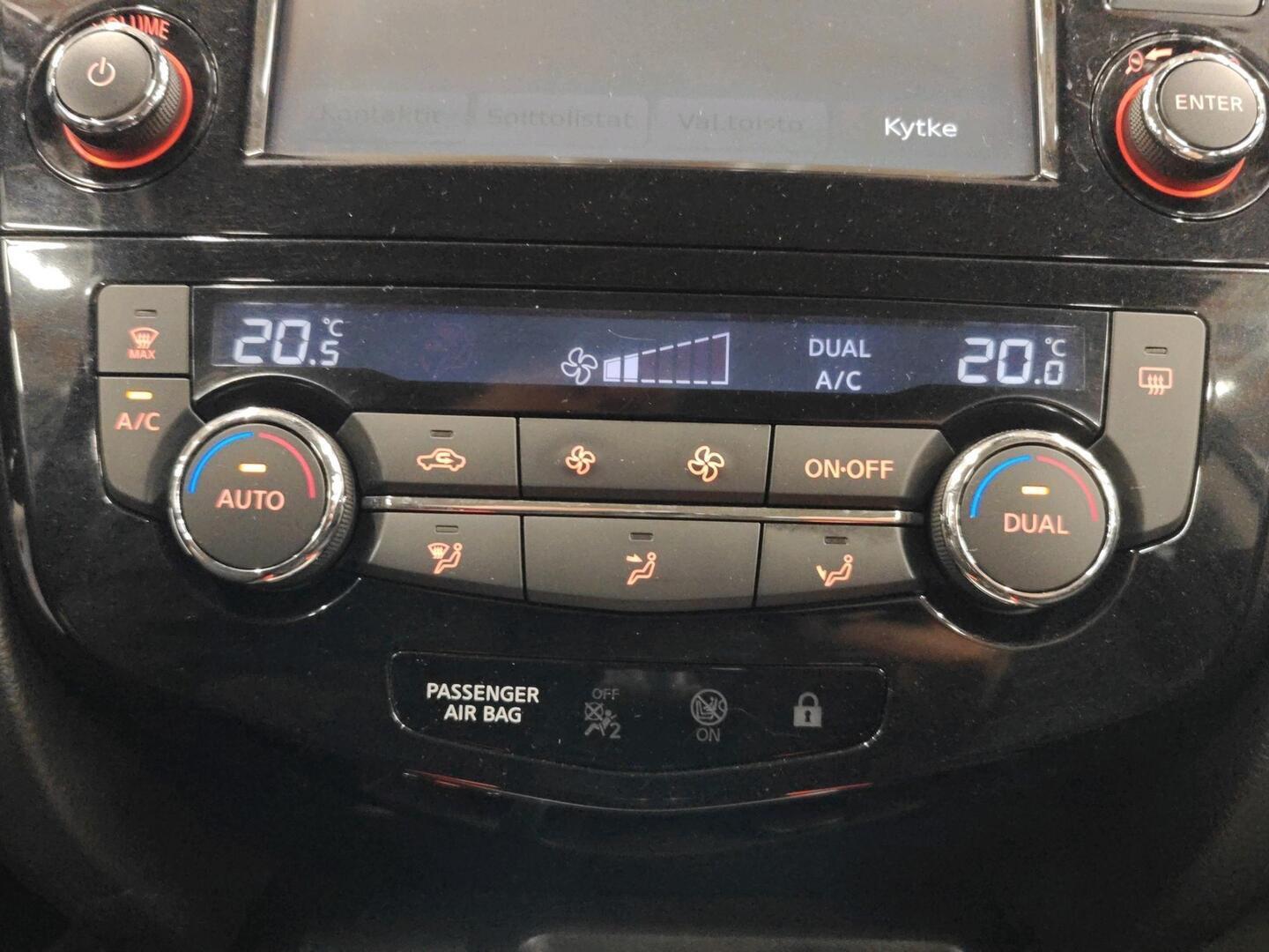 NISSAN Qashqai 2016
