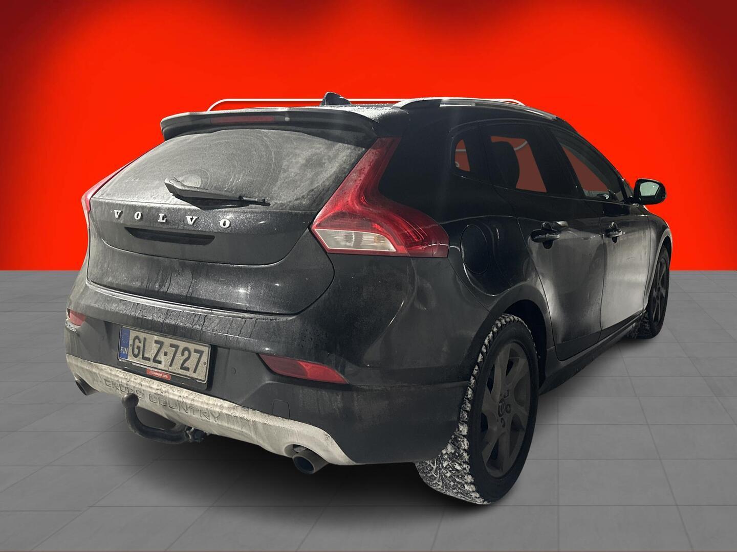 VOLVO V40 Cross Country 2016