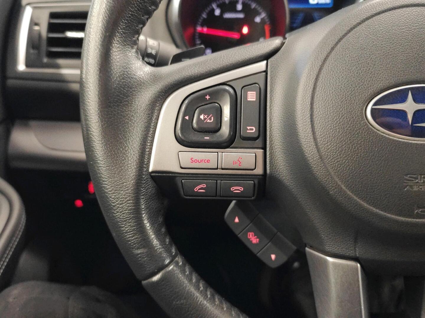 SUBARU Outback 2015