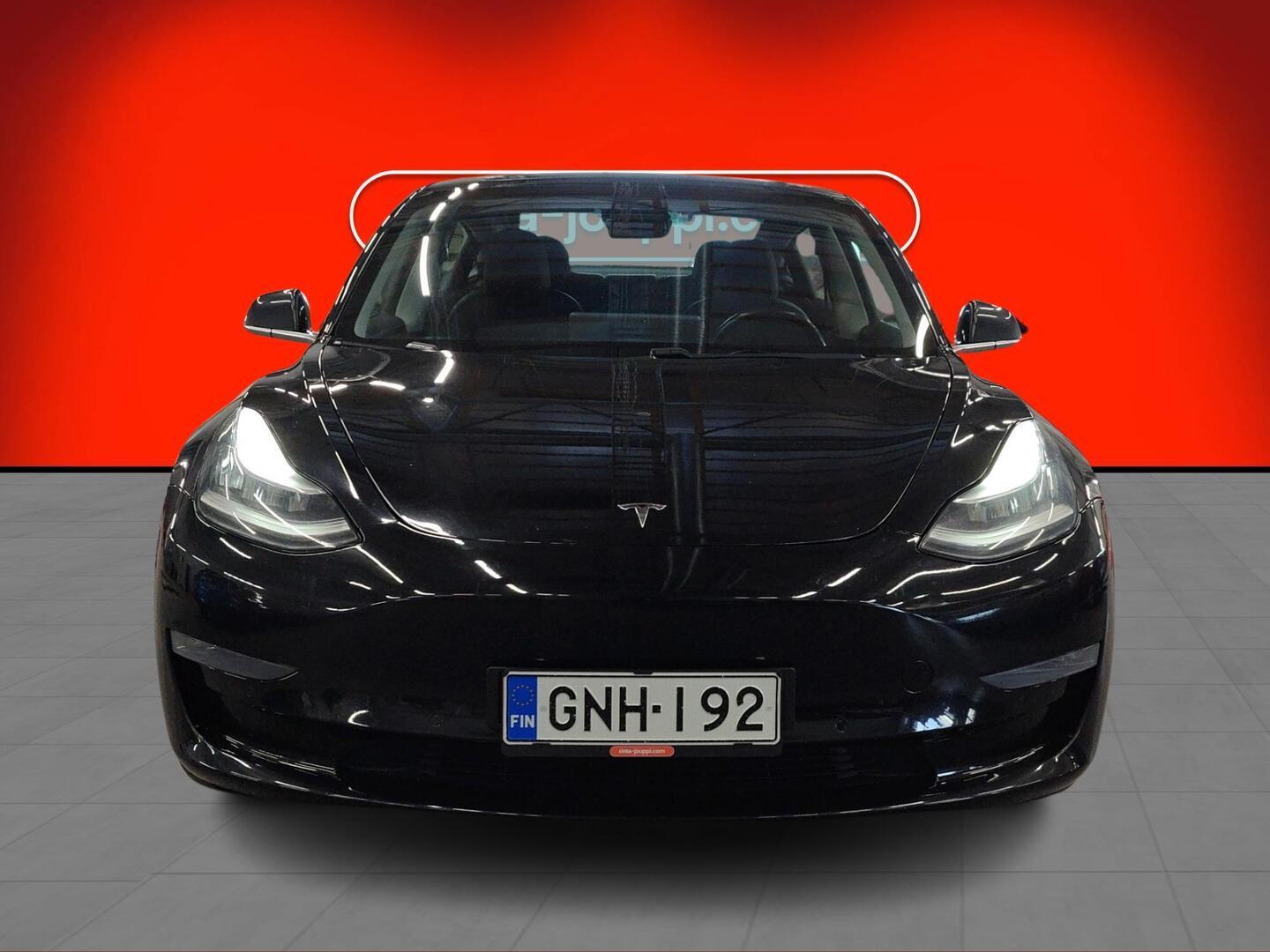 TESLA Model 3 2019