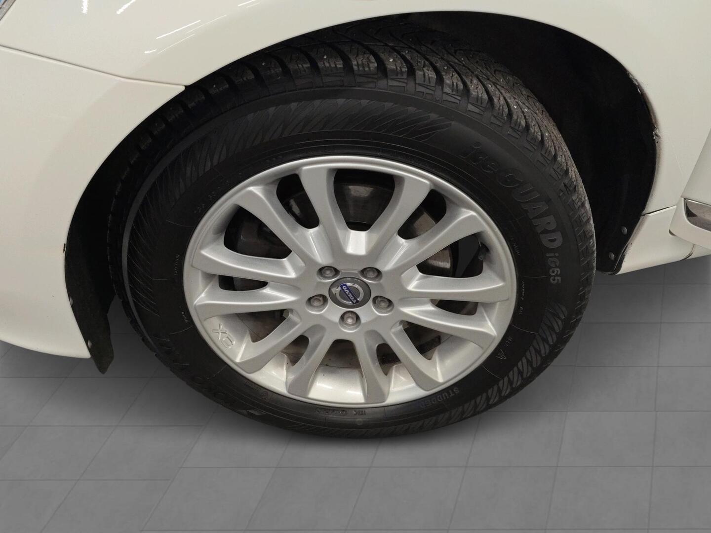 VOLVO XC60 2016