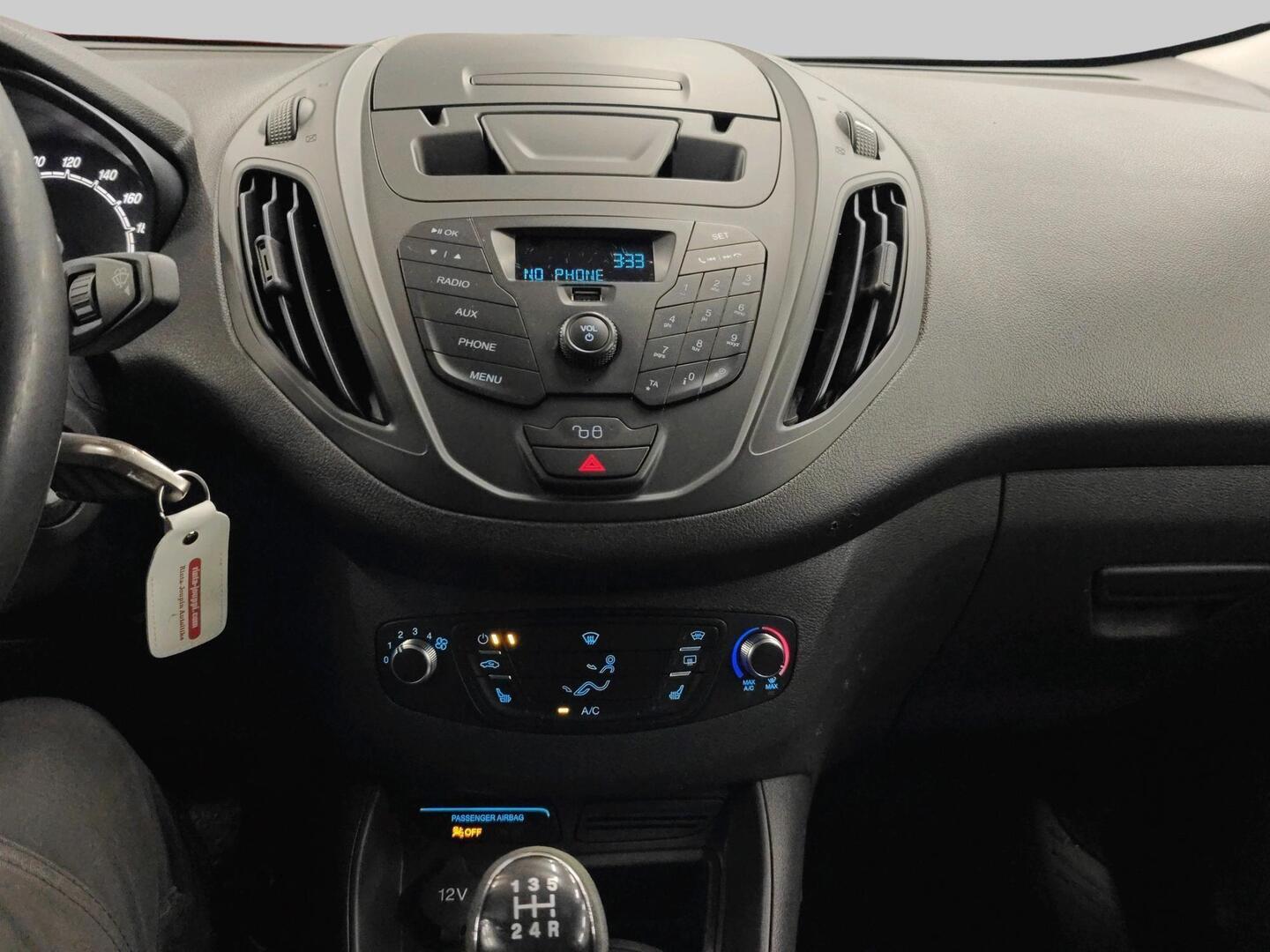 FORD Transit Courier 2015