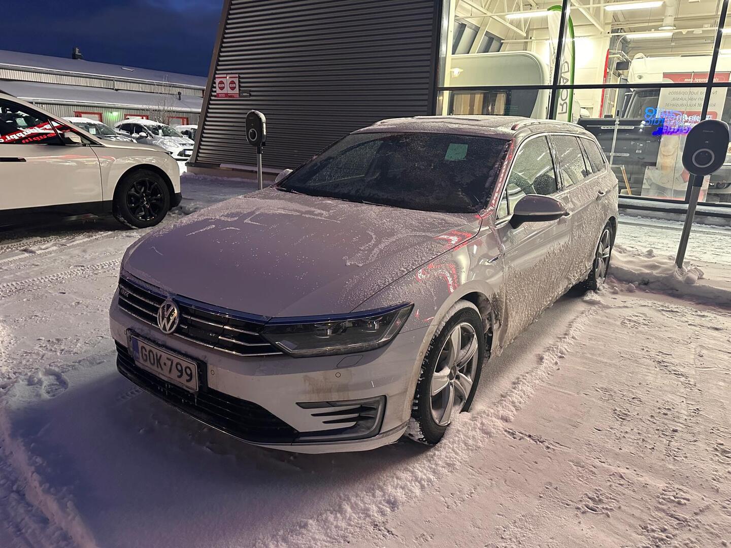 VOLKSWAGEN Passat 2017