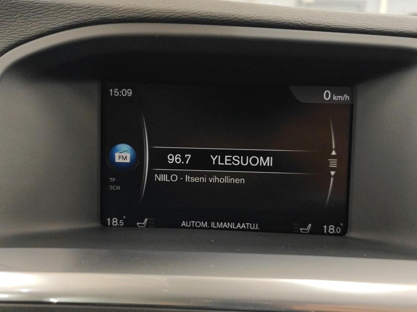 VOLVO V60 Cross Country 2018