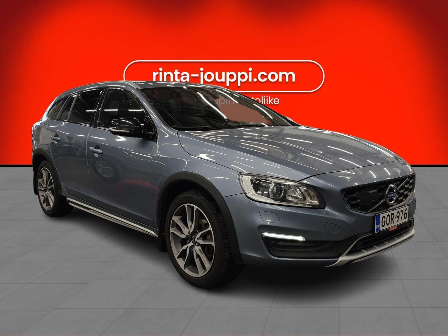 VOLVO V60 Cross Country 2018