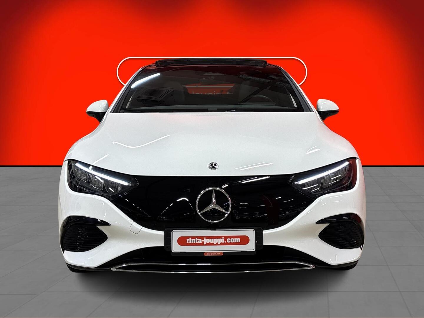 MERCEDES-BENZ EQE 2023