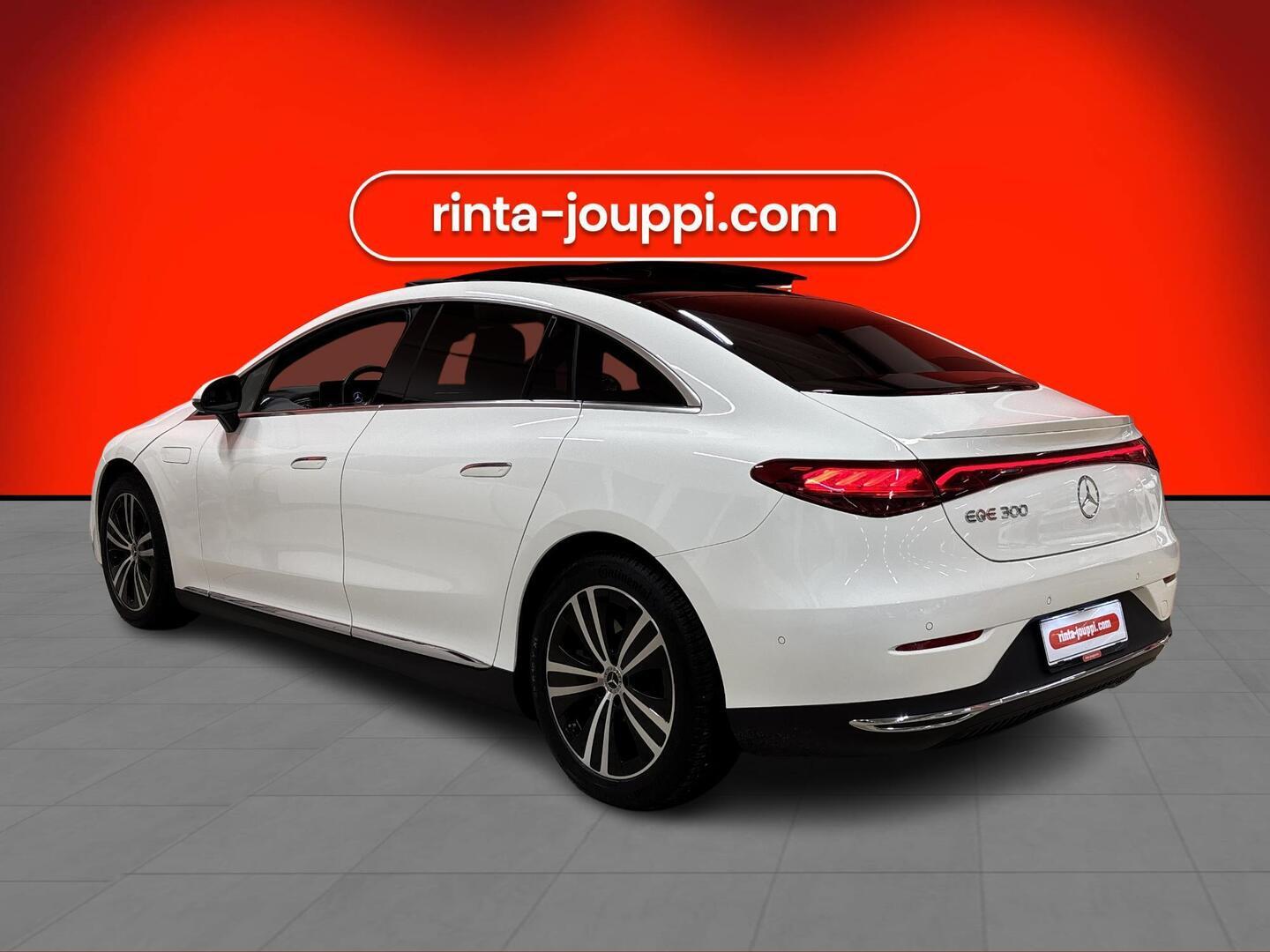 MERCEDES-BENZ EQE 2023