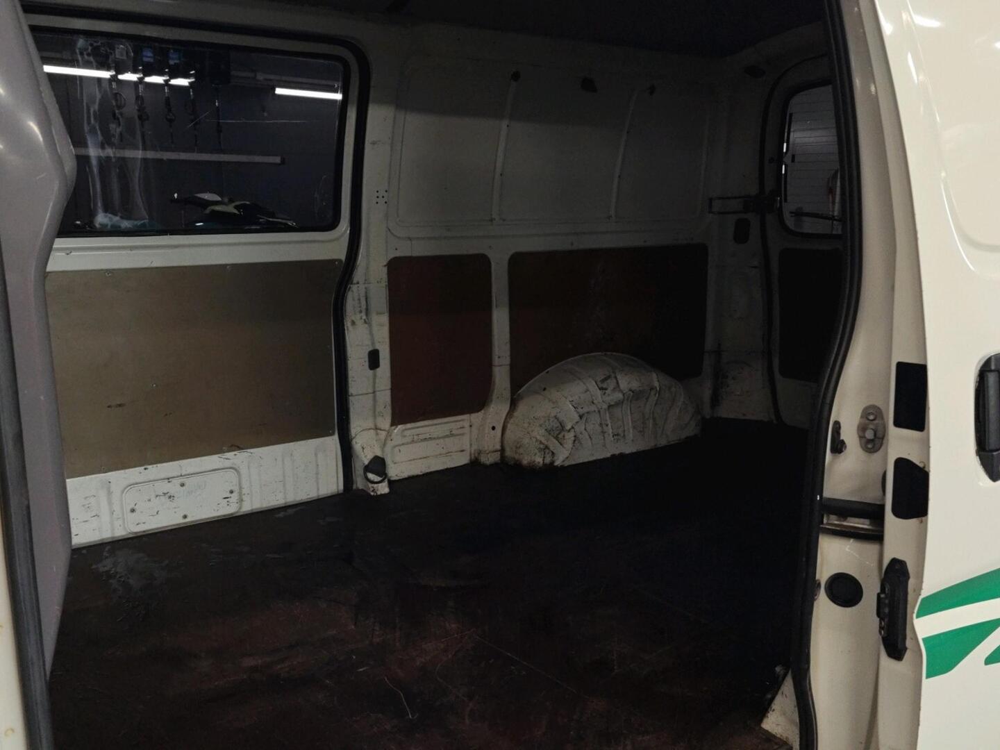 TOYOTA Hiace 2004