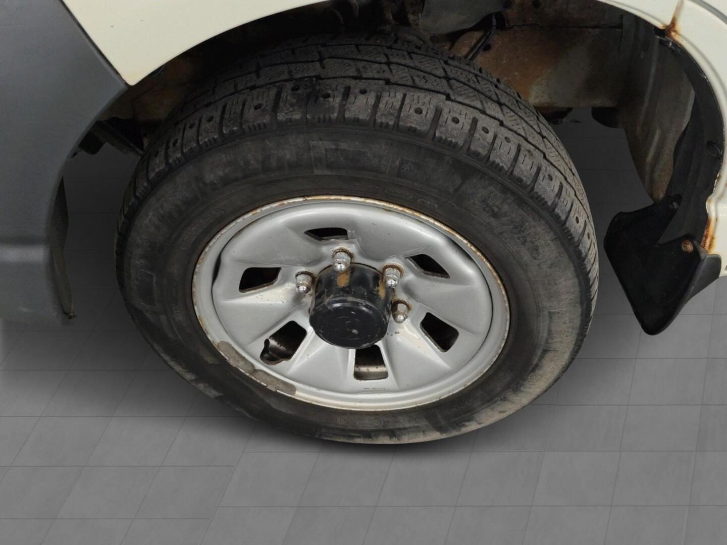 TOYOTA Hiace 2004