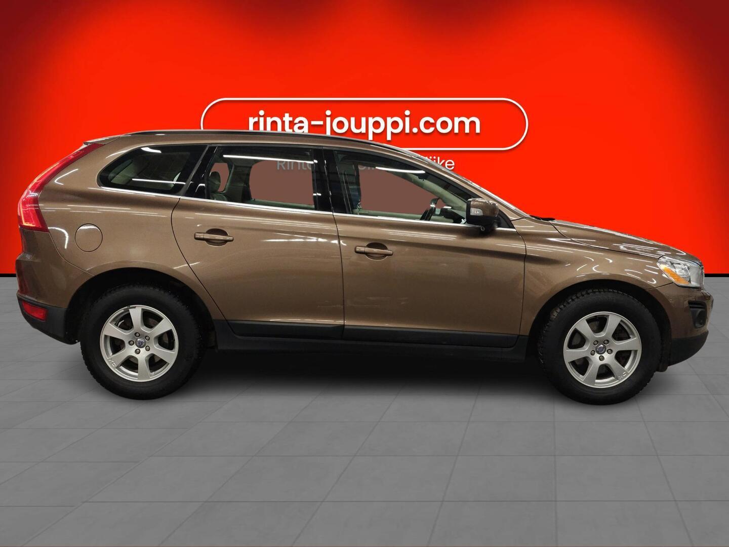 VOLVO XC60 2010