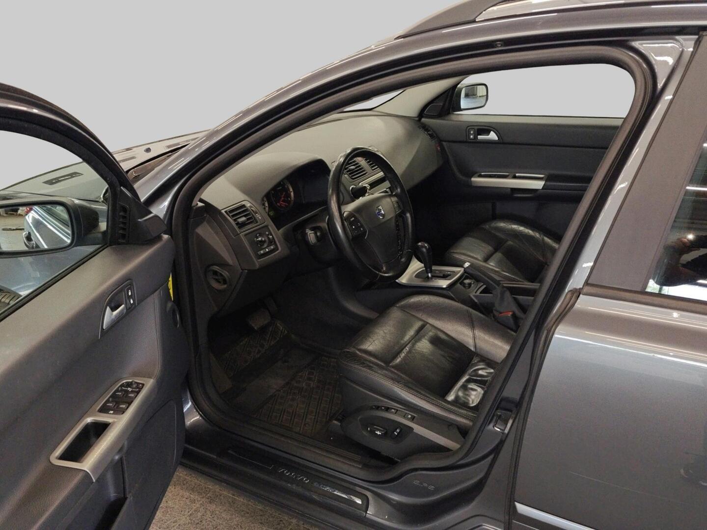 VOLVO V50 2006