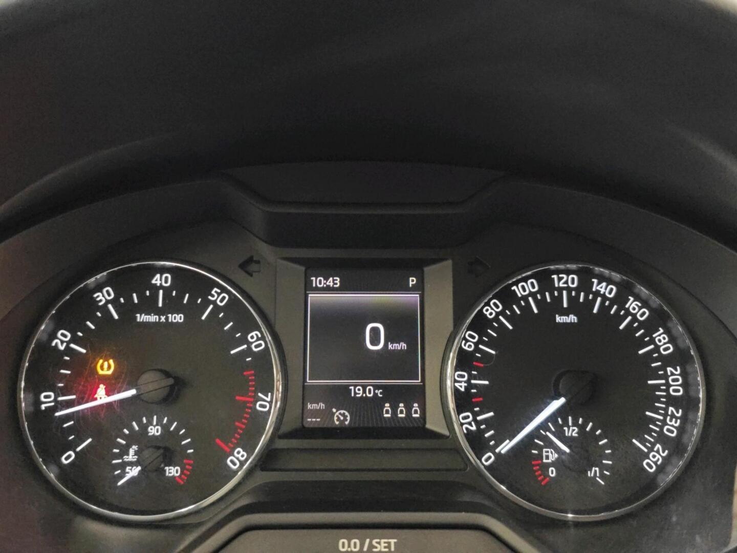 SKODA Octavia 2014