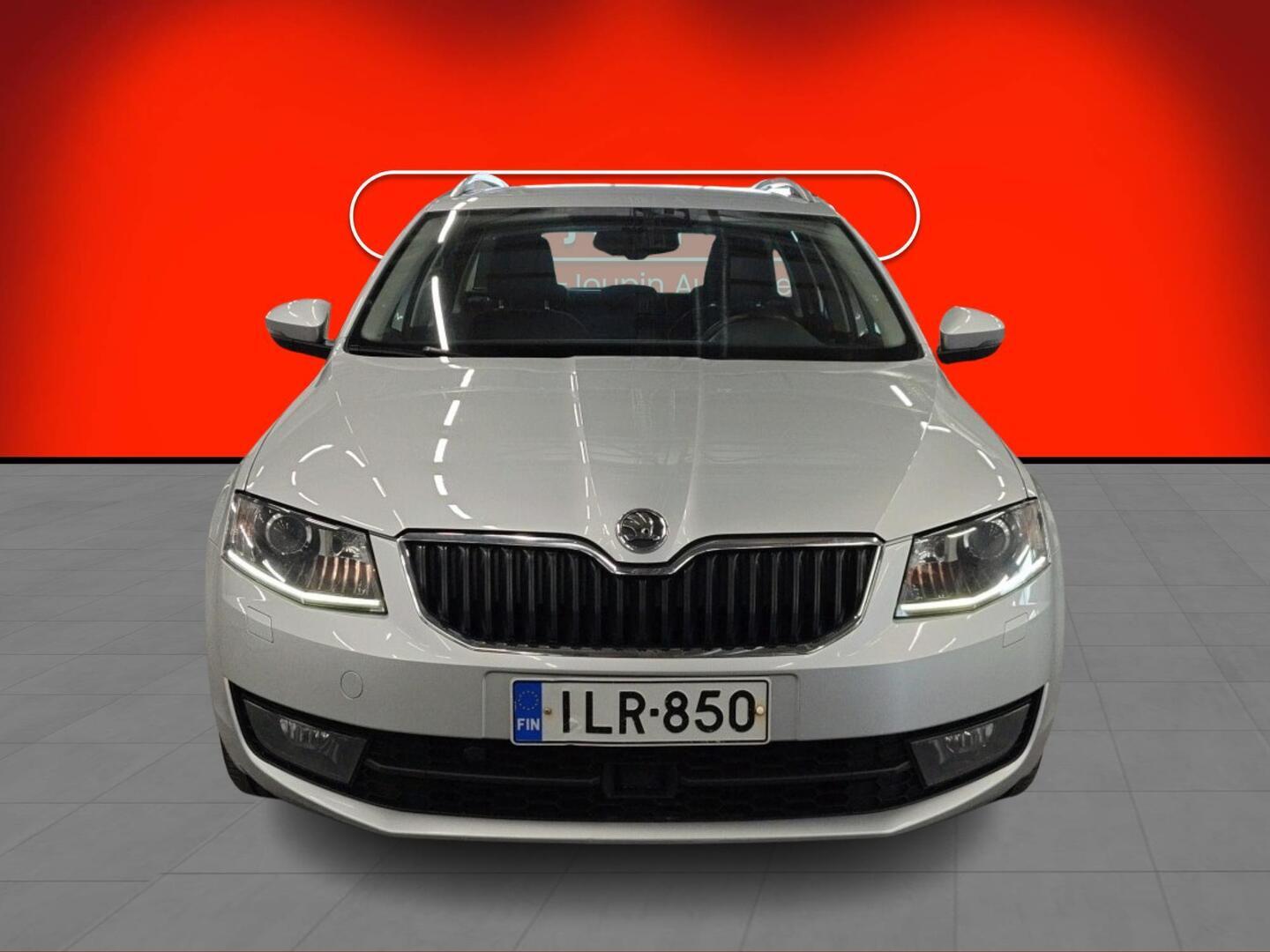 SKODA Octavia 2014