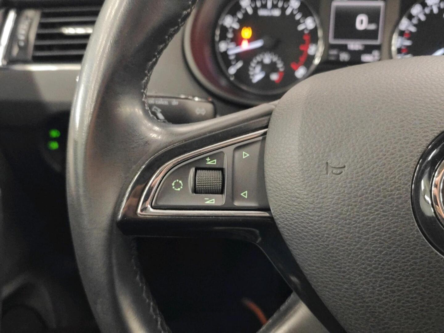 SKODA Octavia 2014