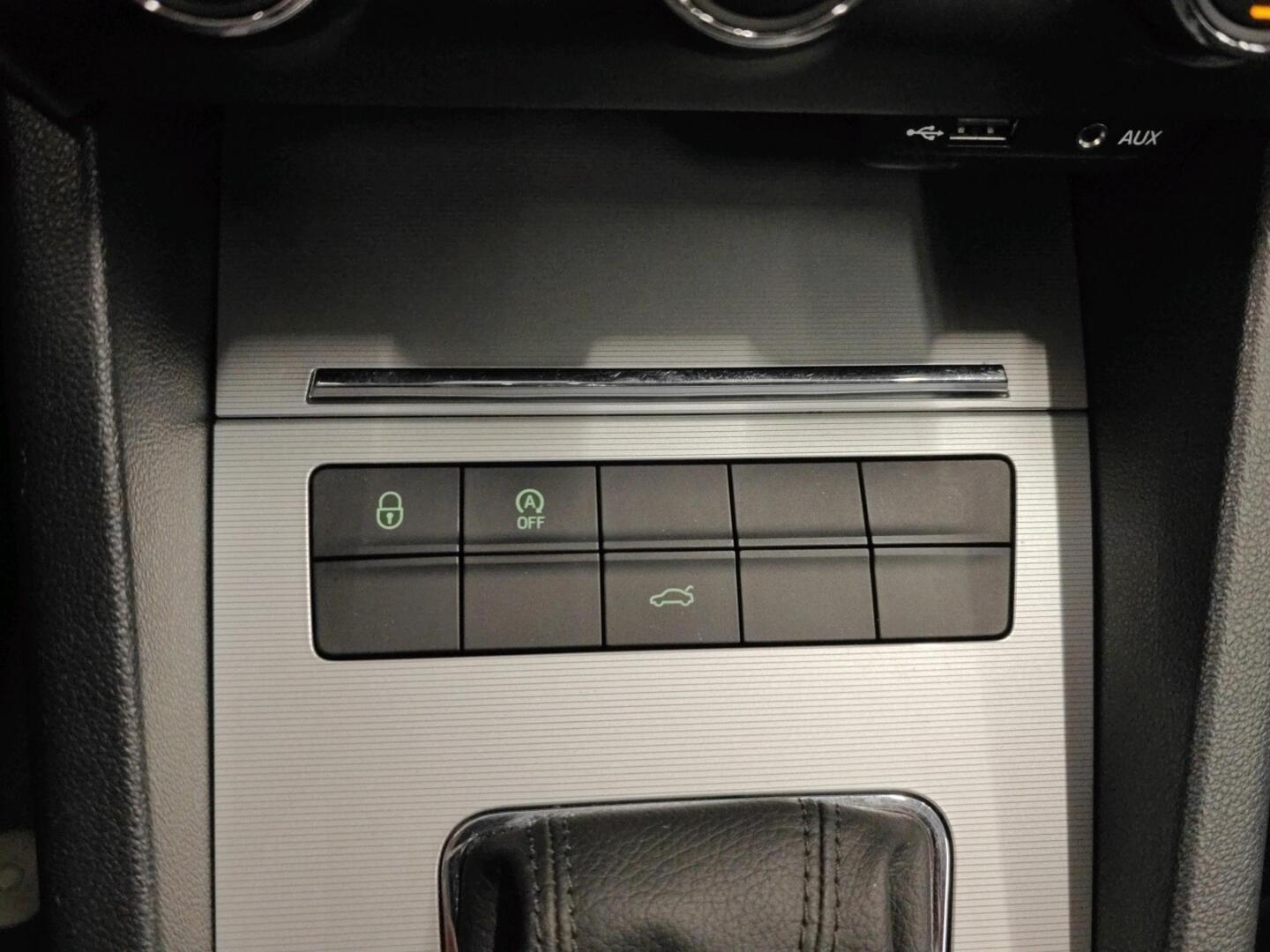 SKODA Octavia 2014