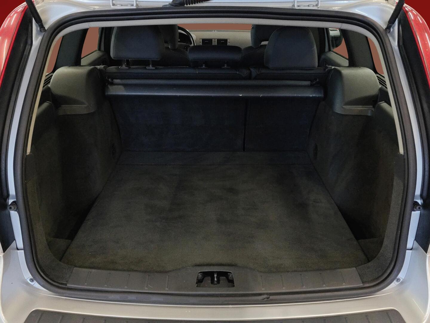 VOLVO V50 2008