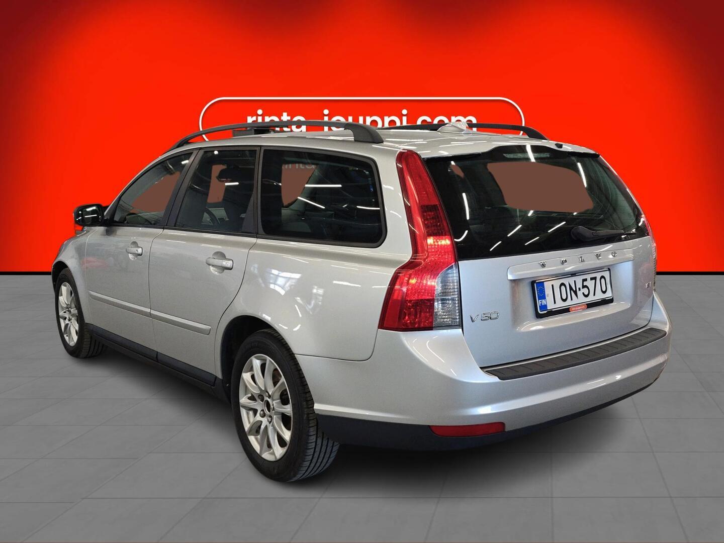 VOLVO V50 2008