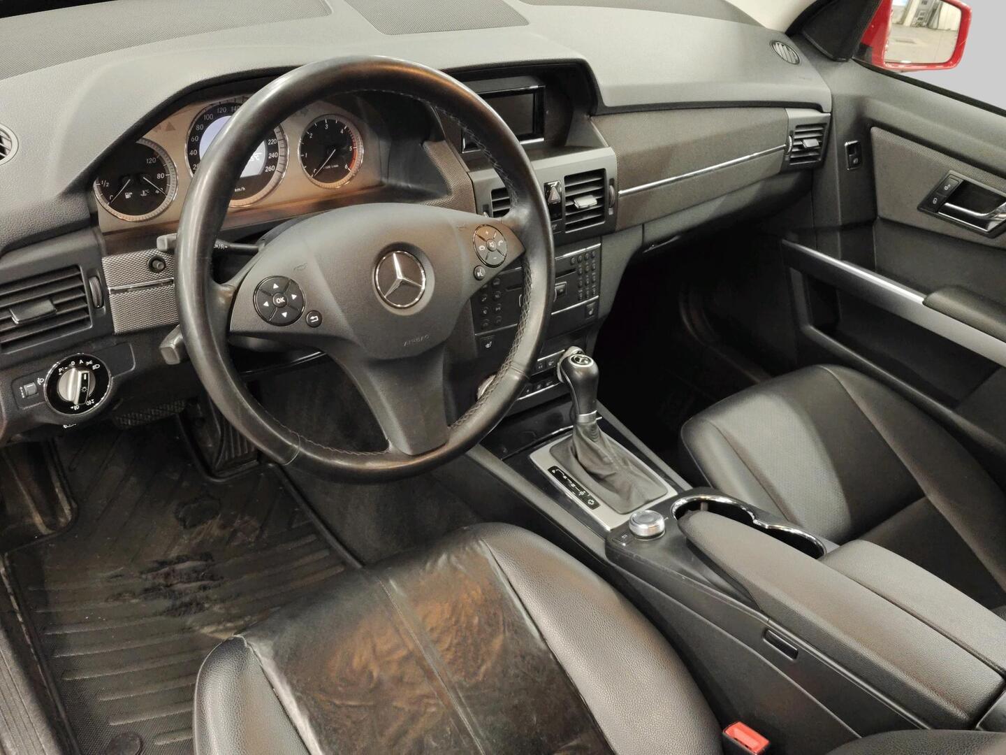 MERCEDES-BENZ GLK 2010