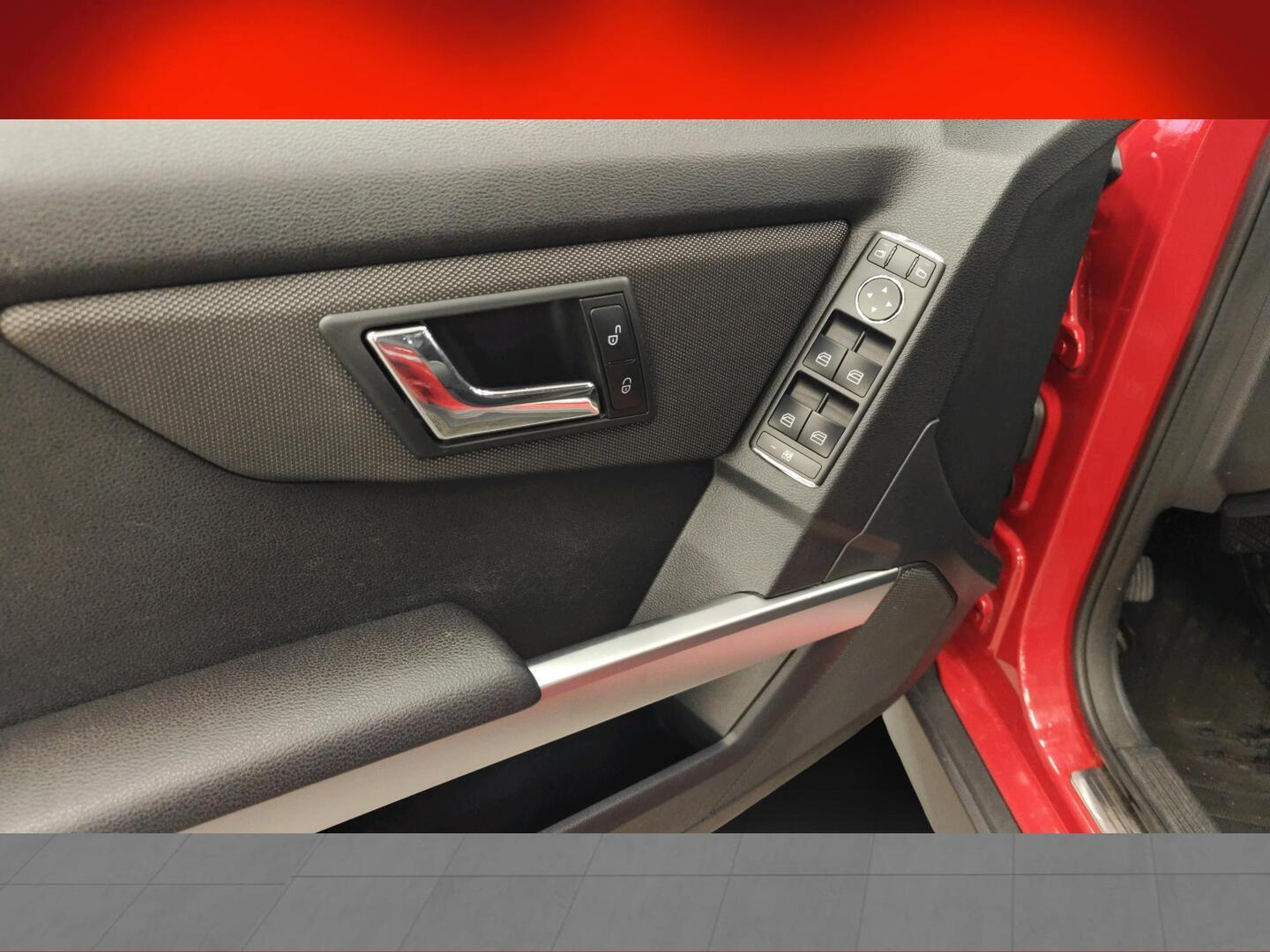 MERCEDES-BENZ GLK 2010