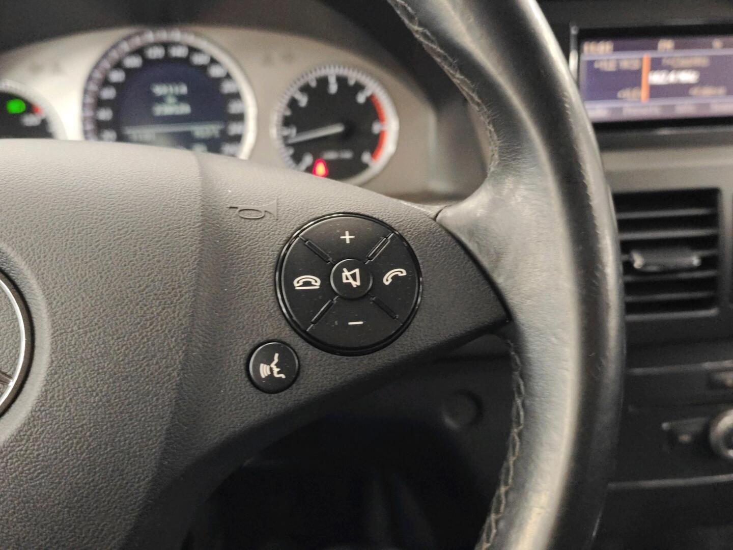 MERCEDES-BENZ GLK 2010