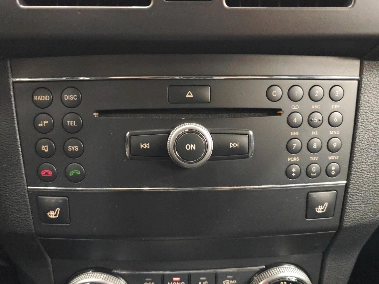 MERCEDES-BENZ GLK 2010