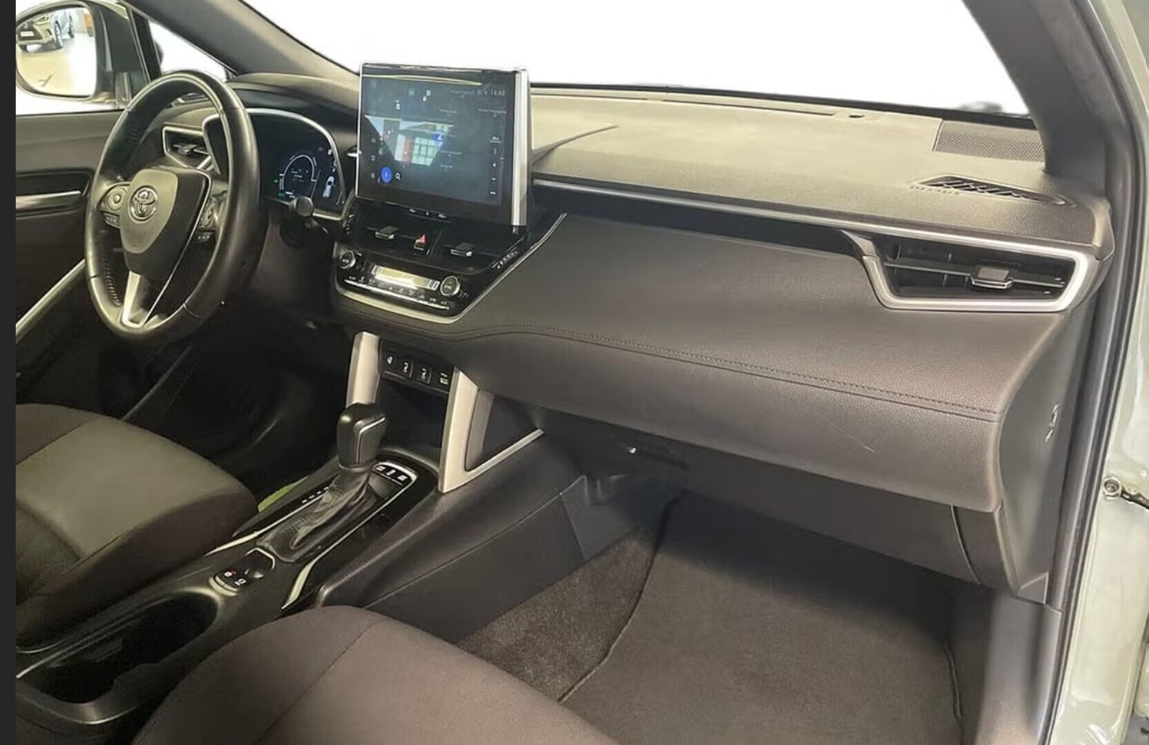 TOYOTA Corolla Cross 2022