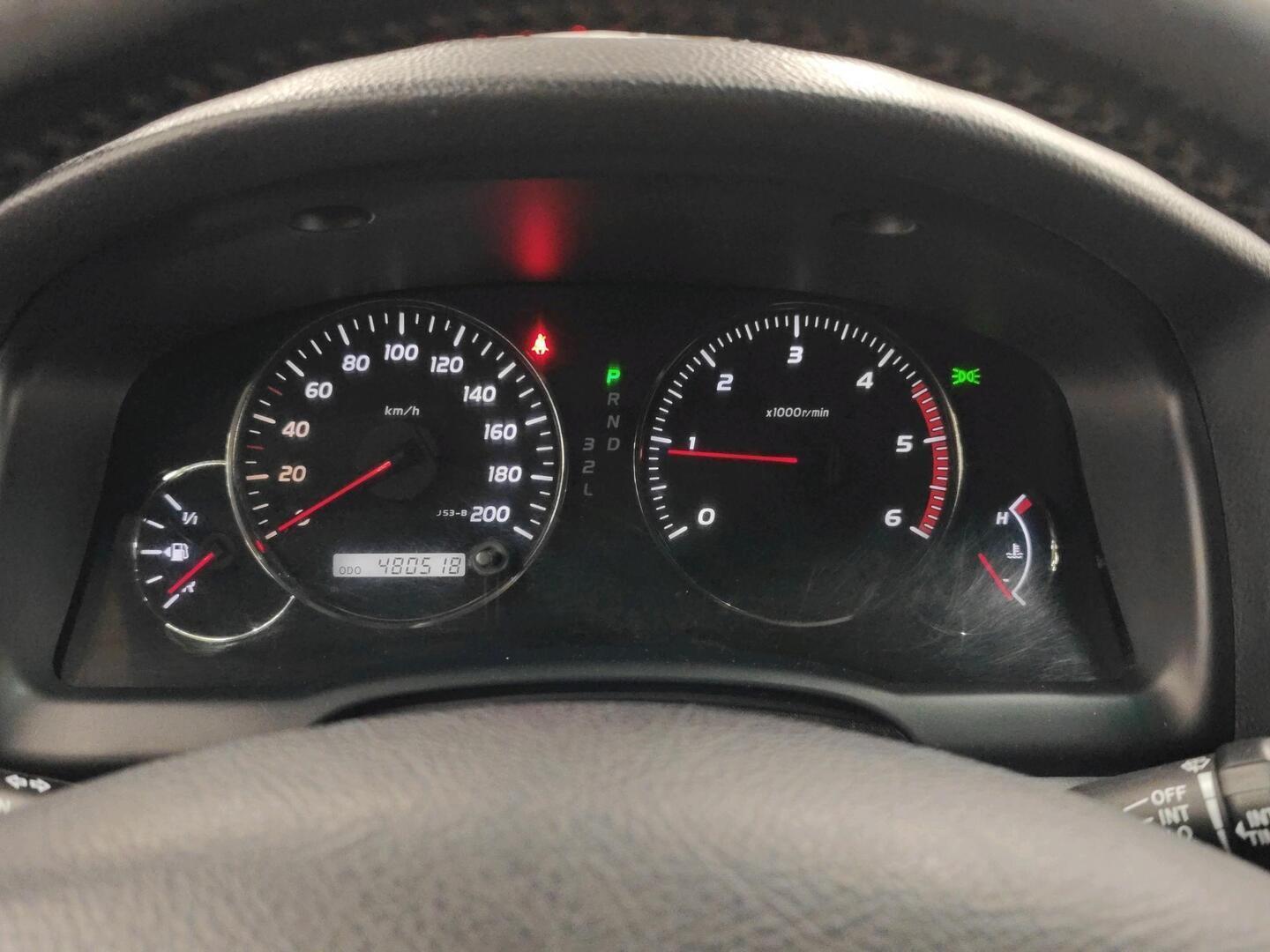 TOYOTA Land Cruiser 2004